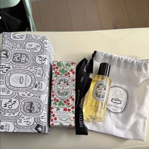 Diptyque body spray Set with Black and White Packaging